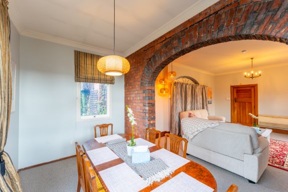 Shared dining room