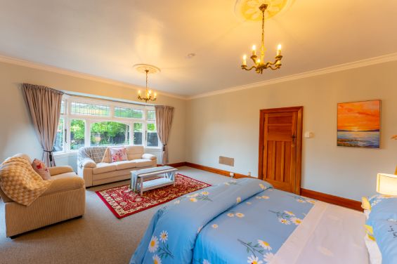 Wisteria Room